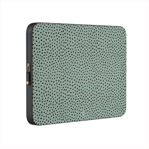 RE_04M_Laptop-Sleeve_13 RE_04M_Laptop-Sleeve_14 RE_04M_Laptop-Sleeve_16